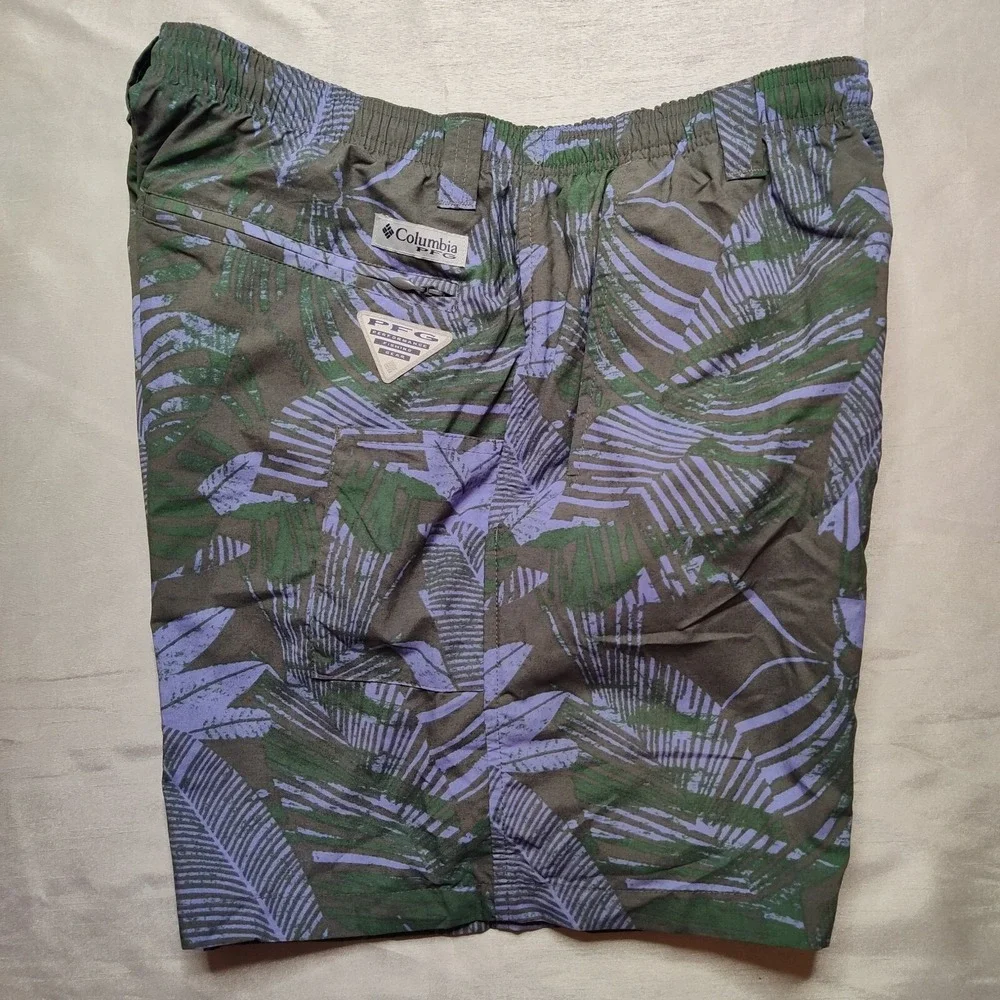 Columbia‎ PFG Men Small Super Backcast Navy Hawaiian Nylon 6